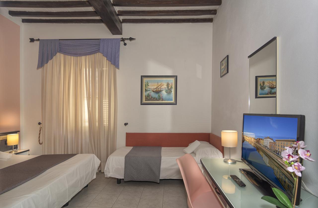 Hotel Amalfitana Пиза Экстерьер фото
