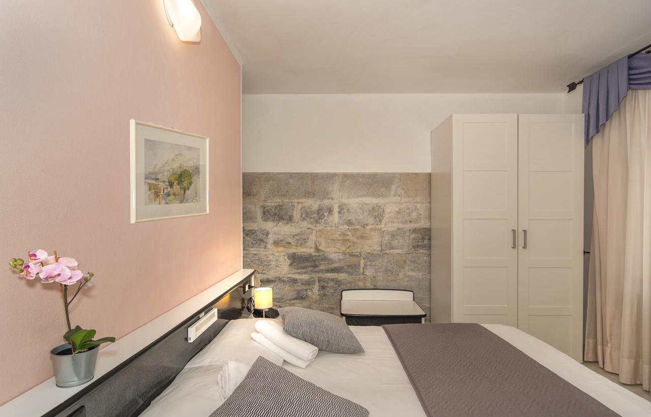 Hotel Amalfitana Пиза Экстерьер фото
