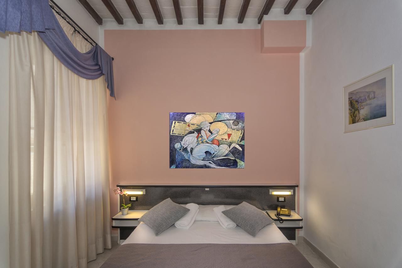 Hotel Amalfitana Пиза Экстерьер фото